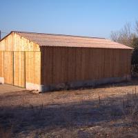 BATIMENT AGRICOLE EN BOIS POUR STOCKAGE