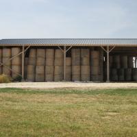 HANGAR BATIMENT BOIS DE STOCKAGE FOURRAGE 