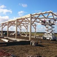 montage d'un bâtiment en bois